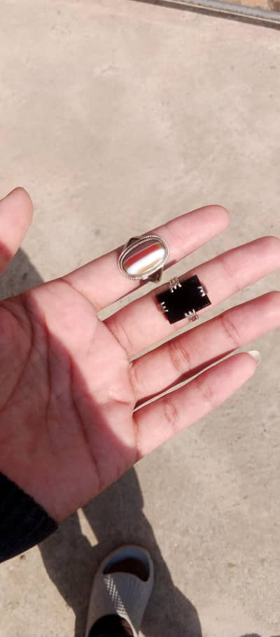 Chandi Ring Aqeeq Stone