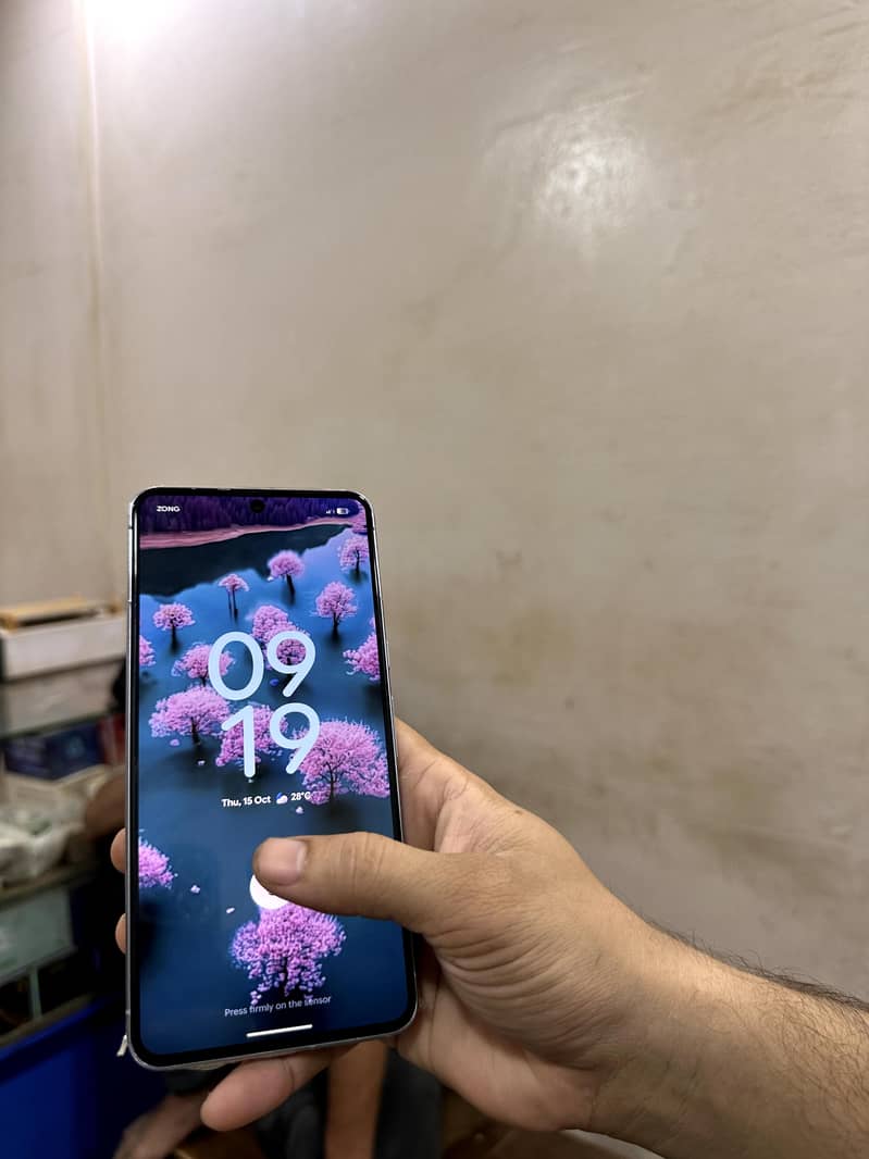Google Pixel 8 Pro 4