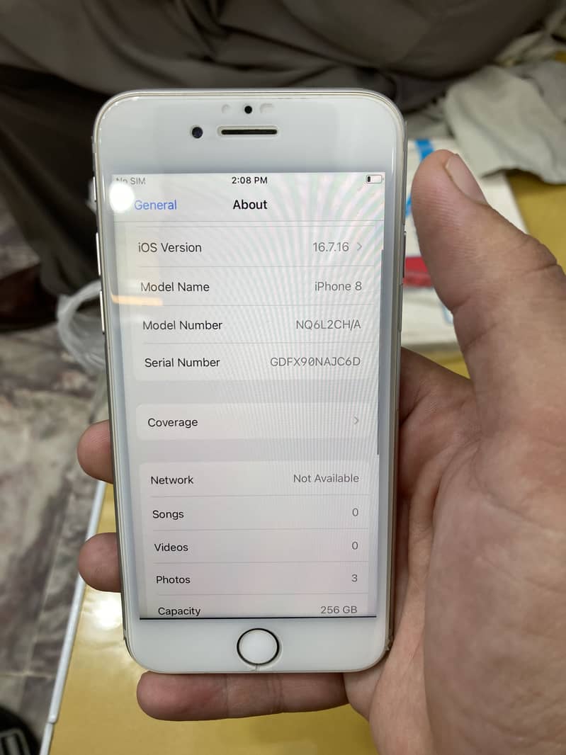 Apple iPhone 8 7