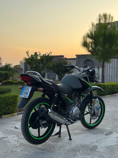 Yamaha YBR 125G 2024 Model