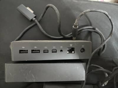 Microsoft surface  Pro 7 docking station