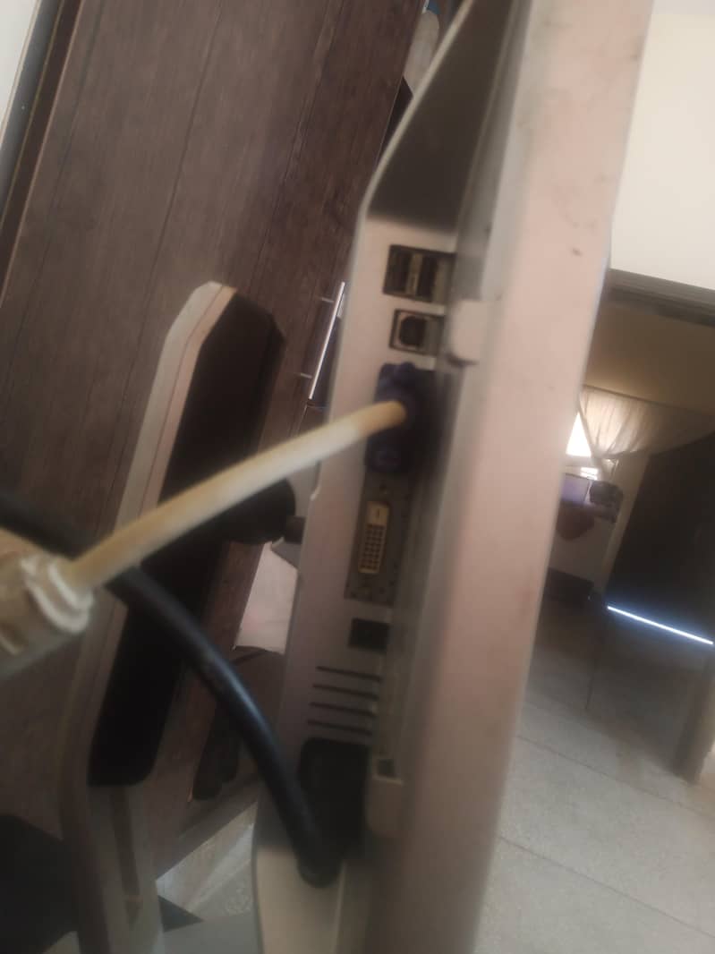 Dell LCD 17 inch 1