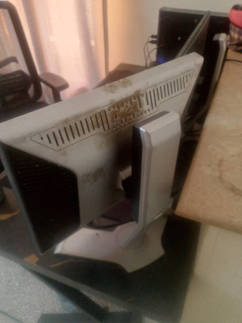 Dell LCD 17 inch 2