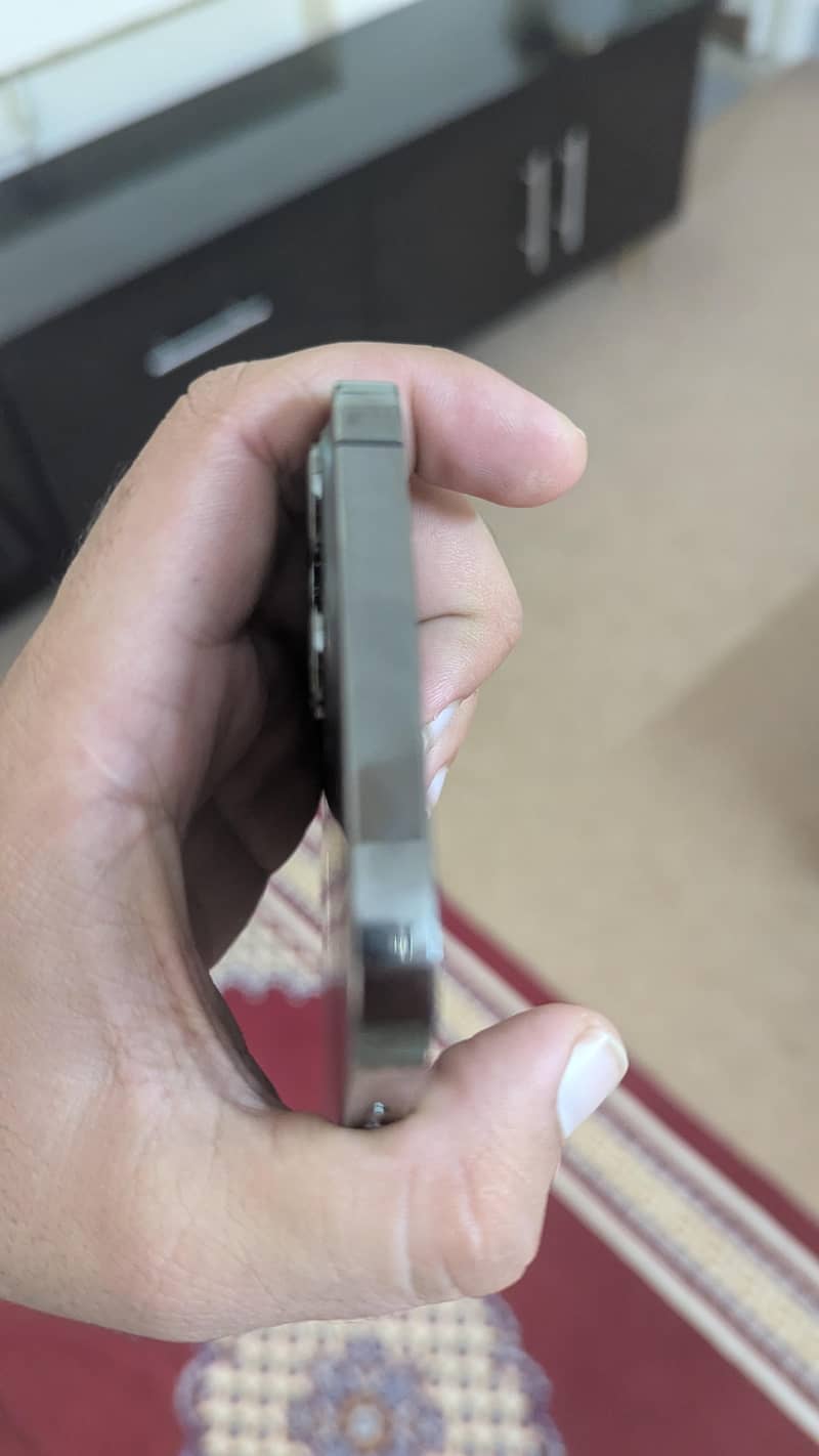 Apple iPhone 12 Pro Max 2