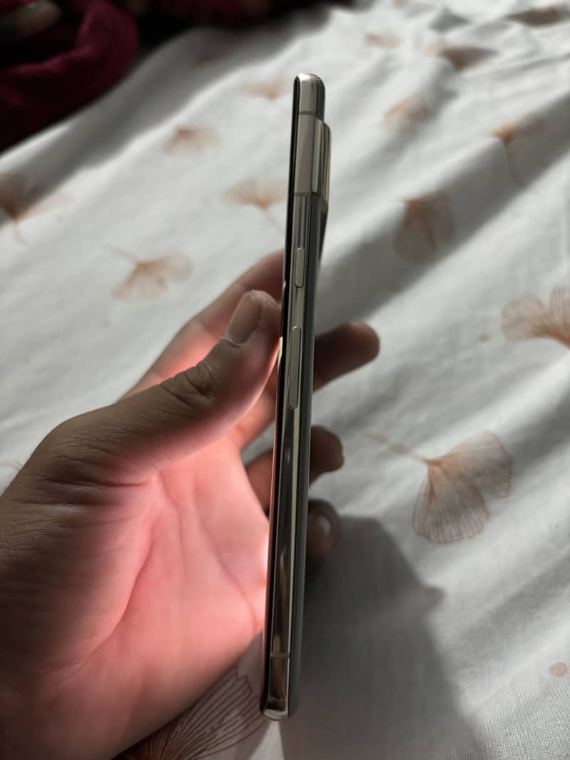 Google Pixel 7 Pro 4