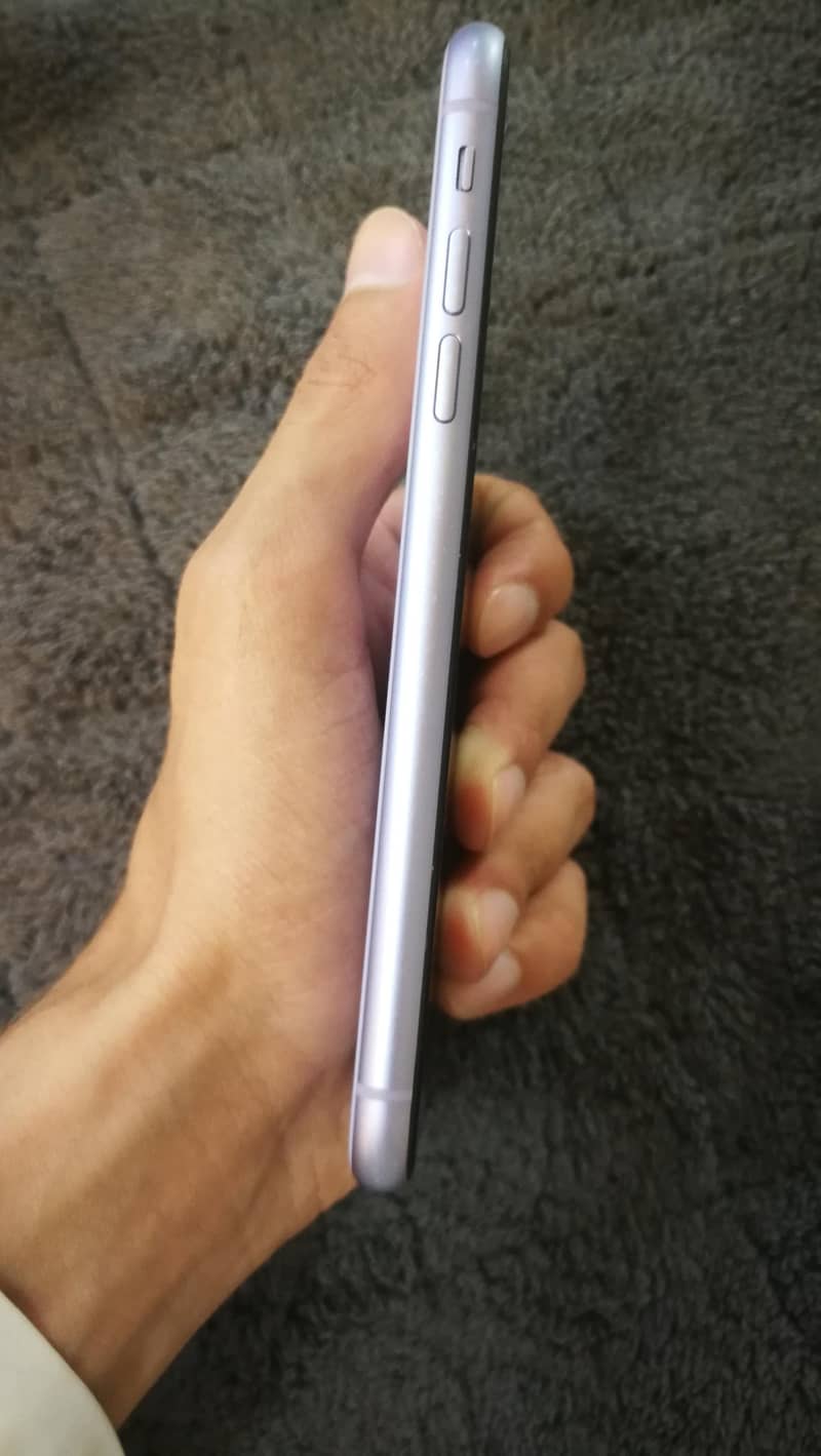 Apple iPhone 11 1
