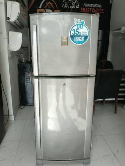 Dawlance medium size energy saving fridge/0321/0833328/