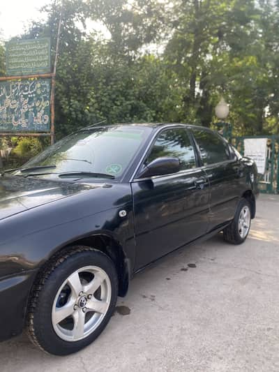 Suzuki Baleno 2000