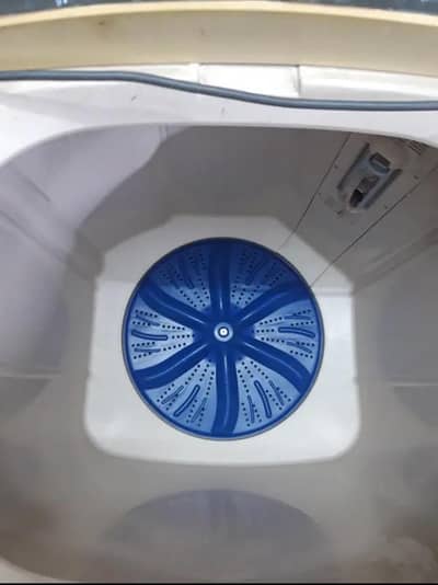 assalamualaikum I am selling my Haier washer machine