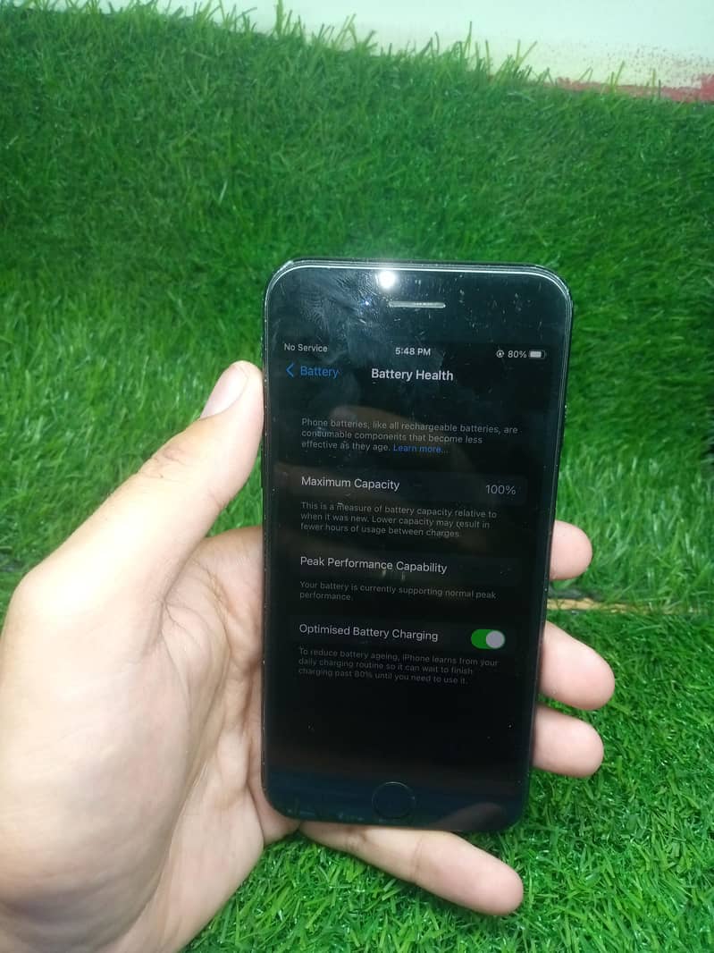 Apple iPhone 7 5