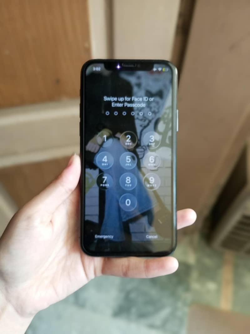 Apple iPhone 11 Pro 2