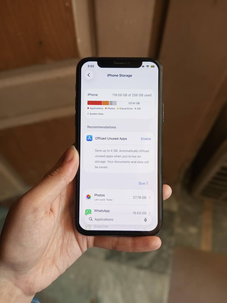 Apple iPhone 11 Pro 4