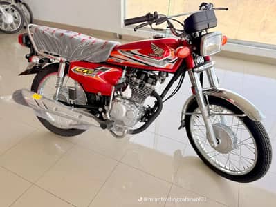 Honda 125 Red 2027