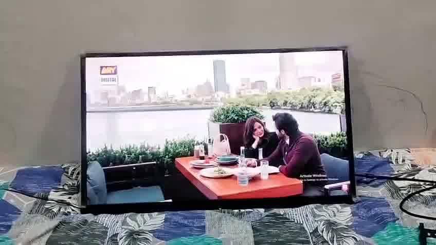 Sony LED TV 8