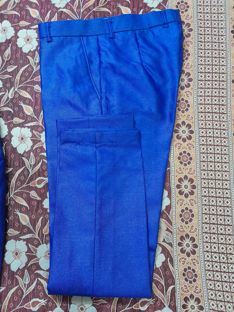 2 Piece Suit 2