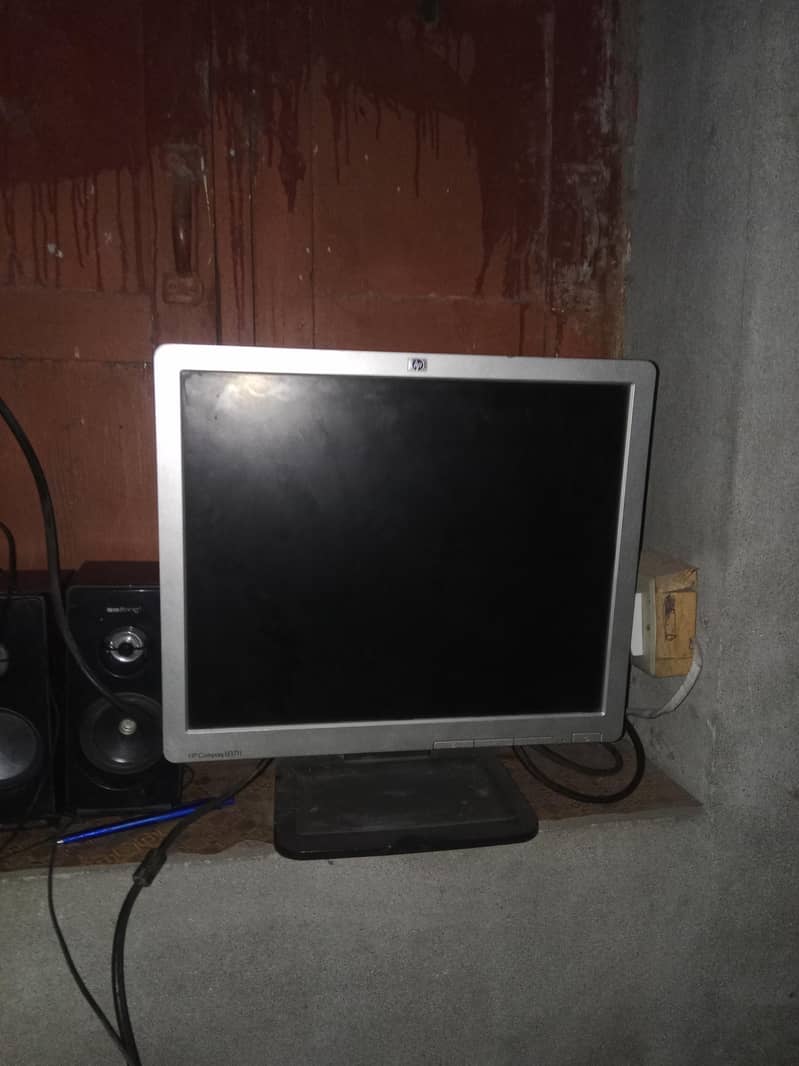 HP LED. . . 2