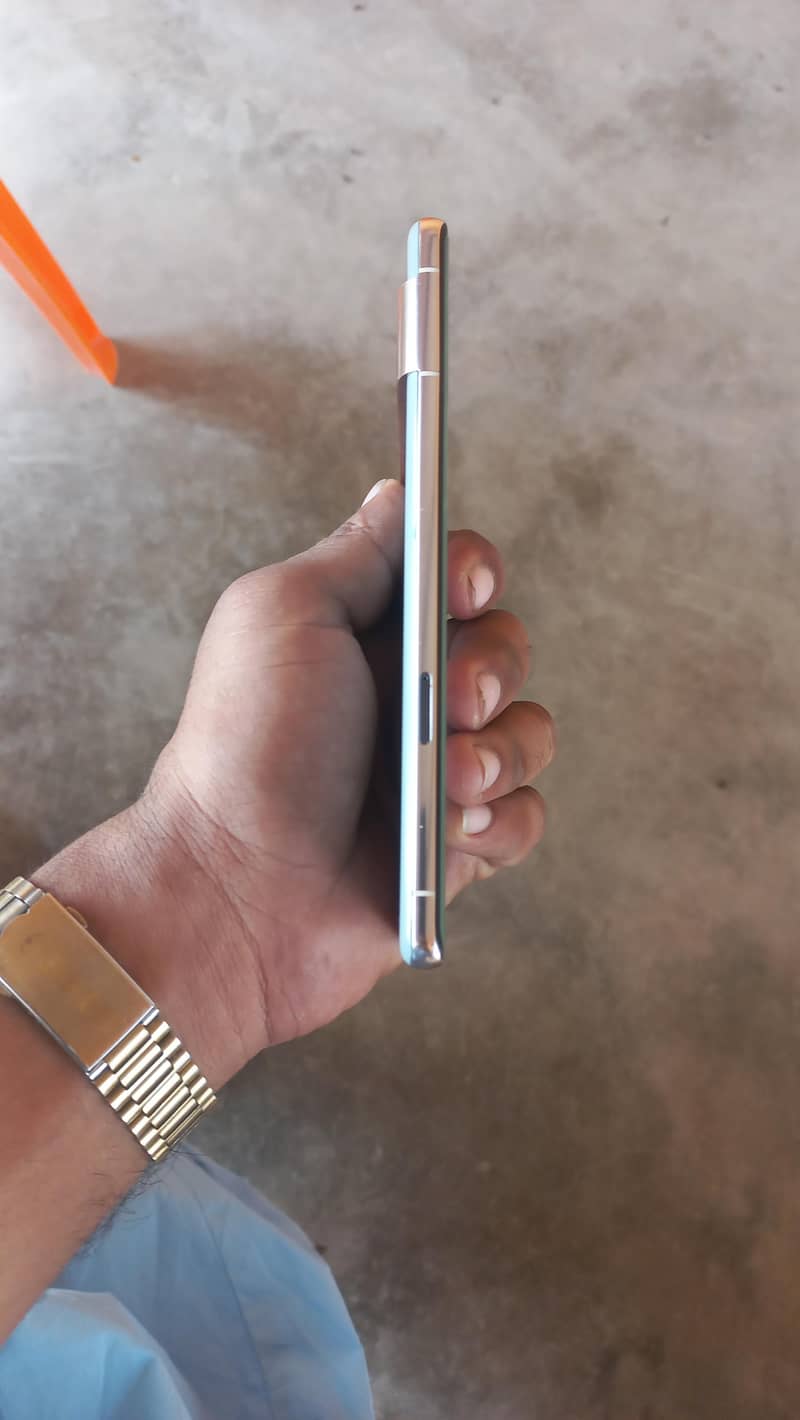 Google Pixel 7 Pro 2