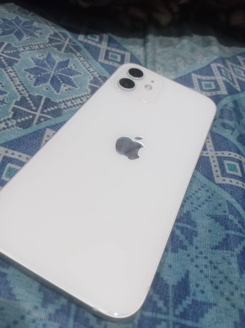 Apple iPhone 12 0