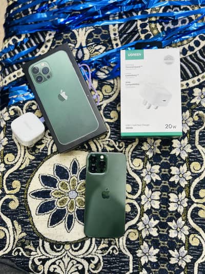 Apple iPhone 13 Pro Max 10/10 condition