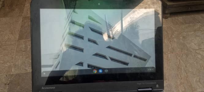 Chromebook
