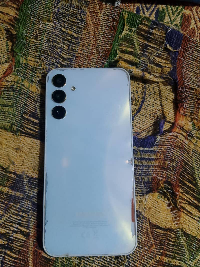 Samsung a15 3