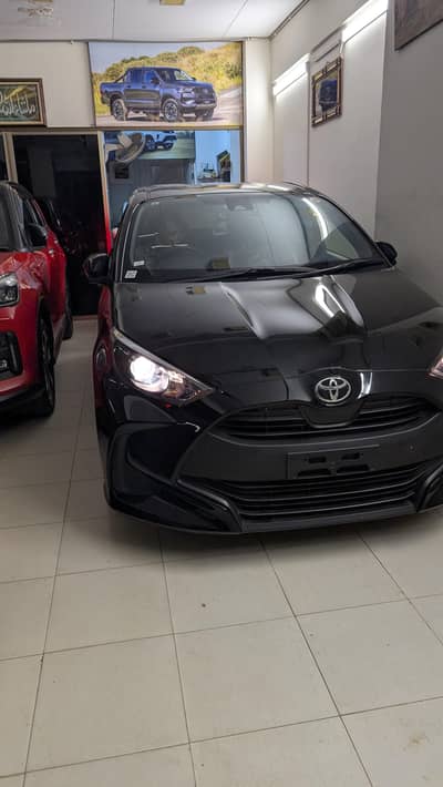 TOYOTA YARIS