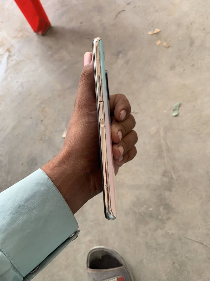 Huawei Y9a 3