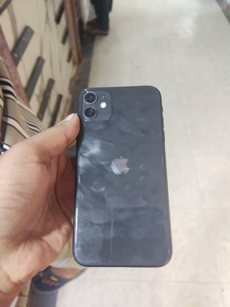 Apple iPhone 11 0