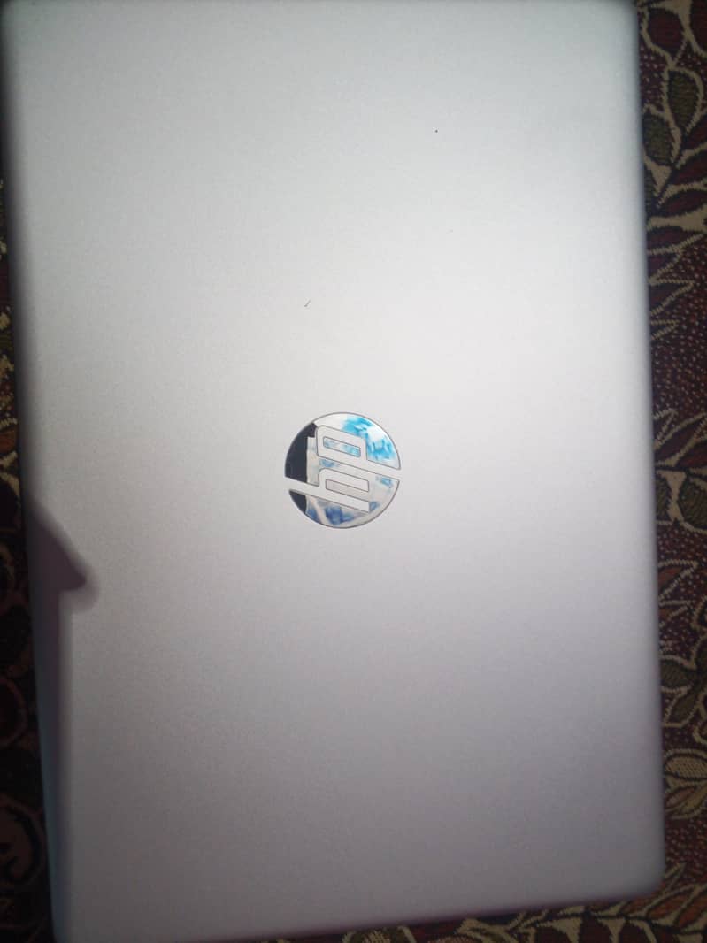 HP Laptop Intel core i5 hard 200 GB ram 8 1