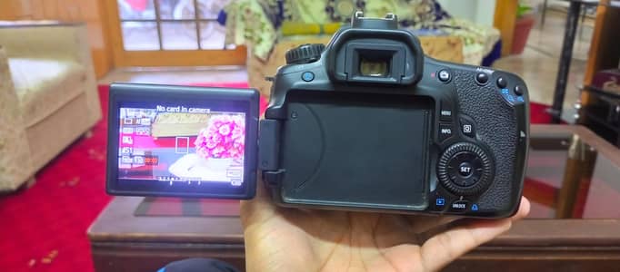 Canon EOS 60D DSLR Camera with 18-55mm Lens – Complete Kit