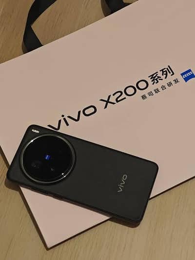 Vivo x200 Pro