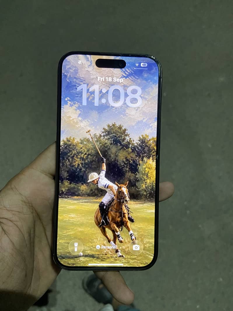 Apple iPhone 15 Pro 0