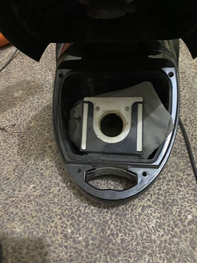 Vacuum cleaner