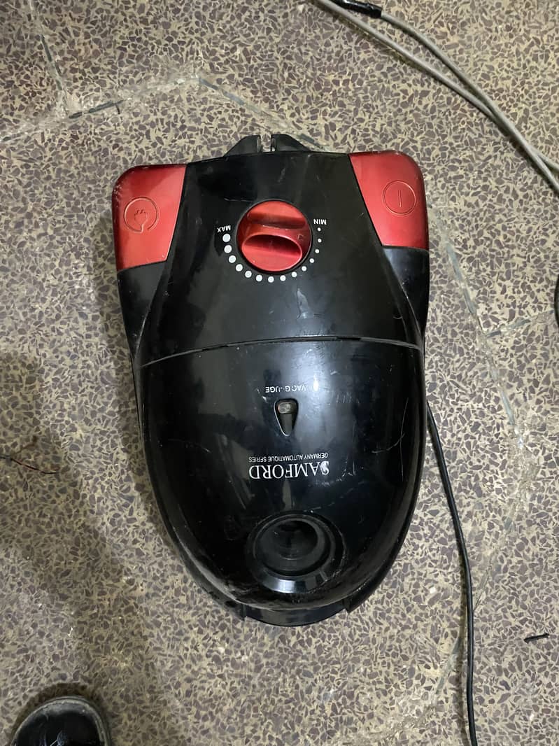 Vacuum cleaner 3