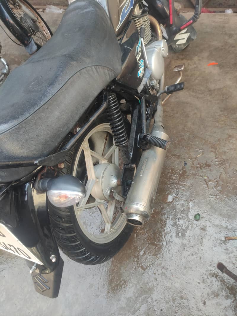 Suzuki 150 1
