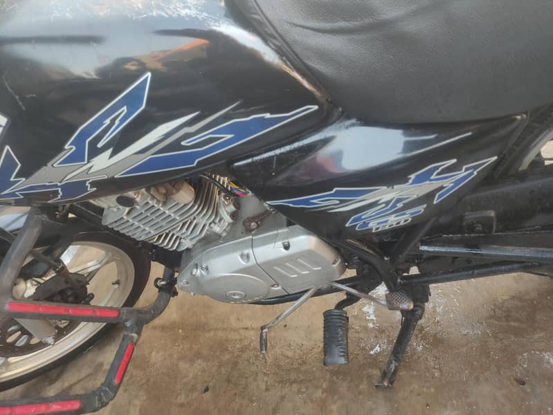Suzuki 150 7