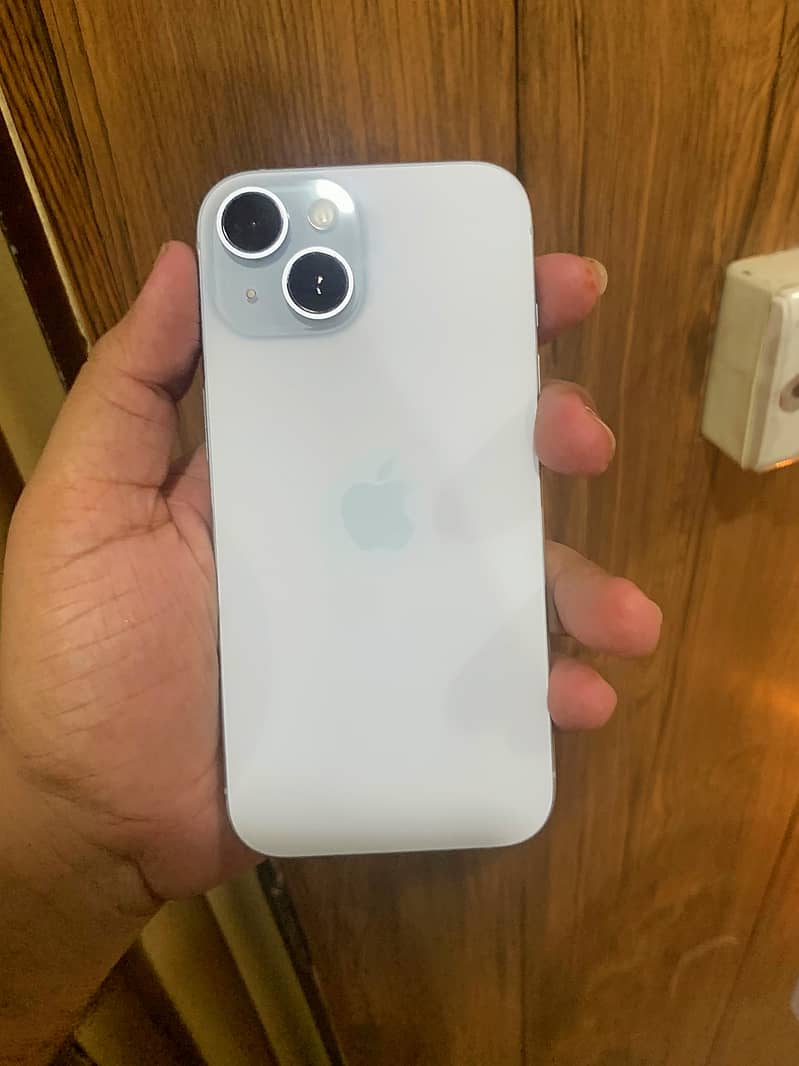 Apple iPhone 15 1