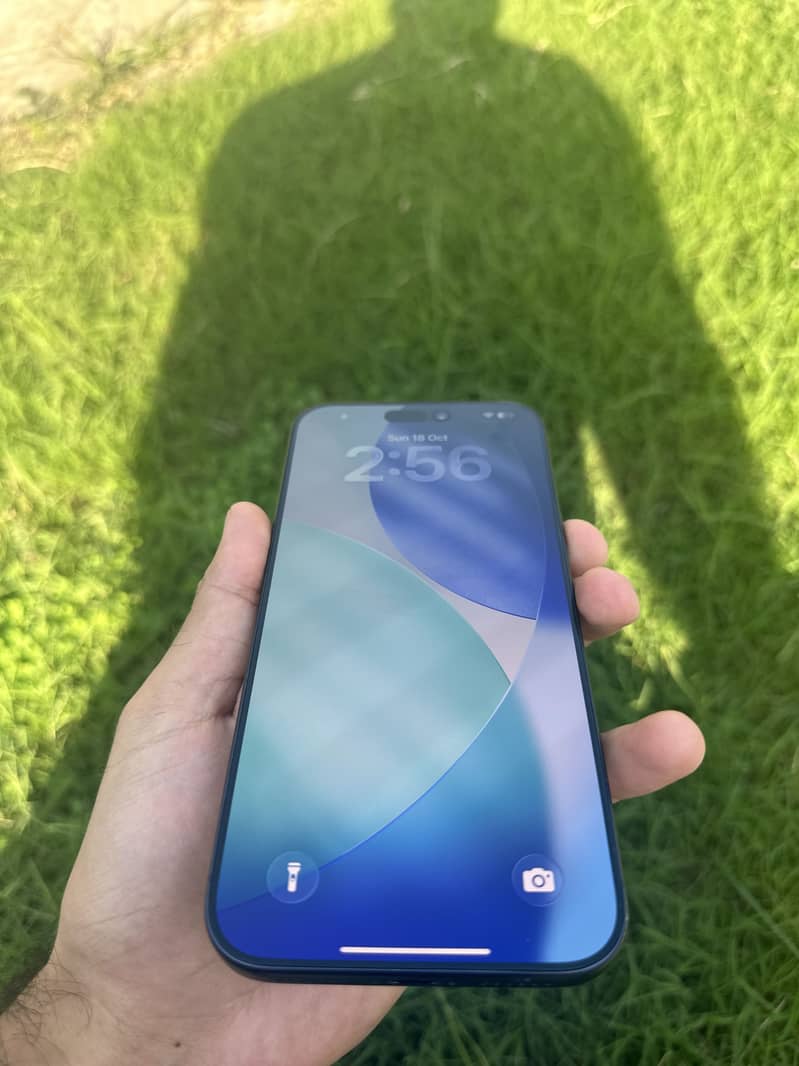 Apple iPhone 17 Pro Max 1