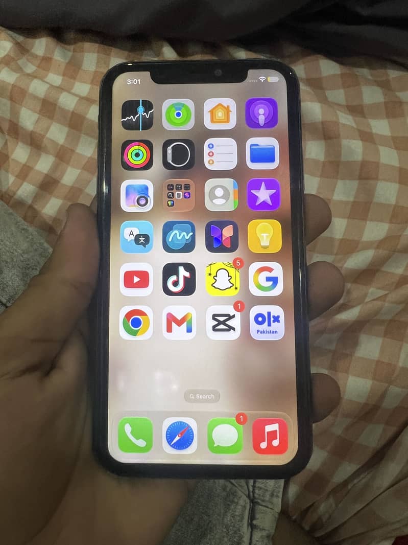 Apple iPhone 11 1