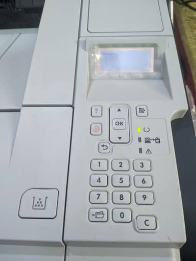 HP laserjet printer 3015dn. 03114433818