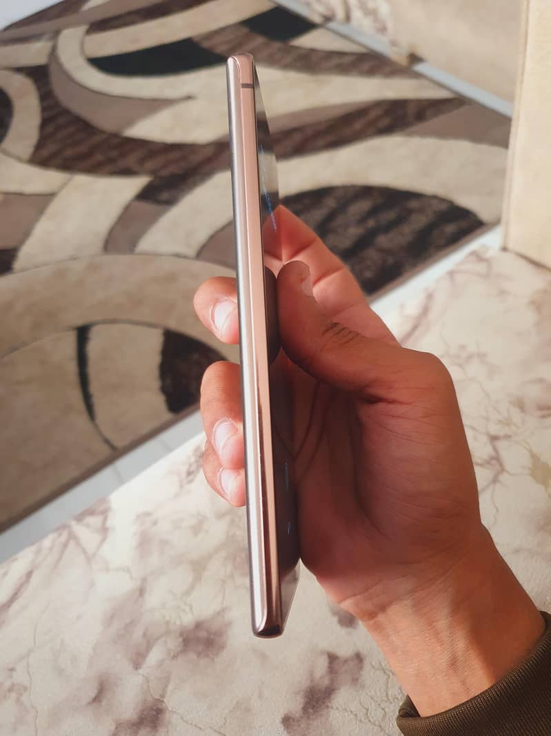 Samsung Mobile Note 20 4