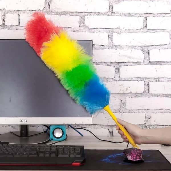 T  Long Handle Cleaning Feather Duster