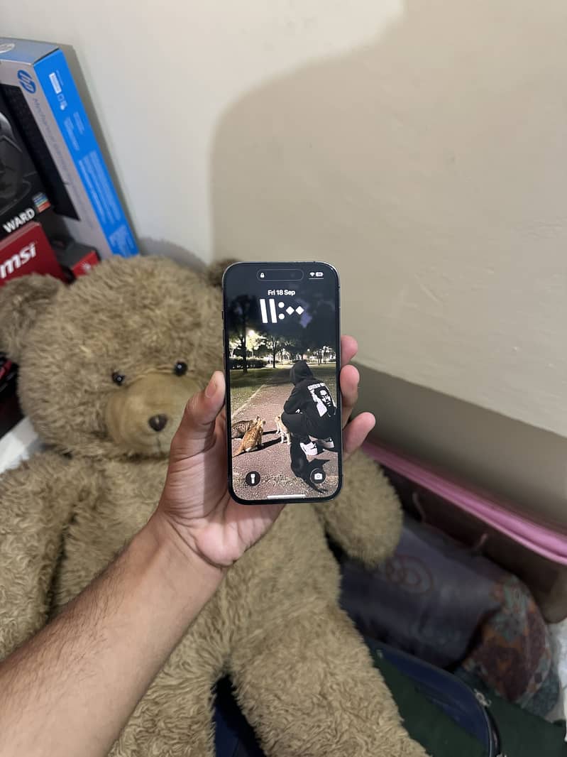 IPHONE 14 PRO 1