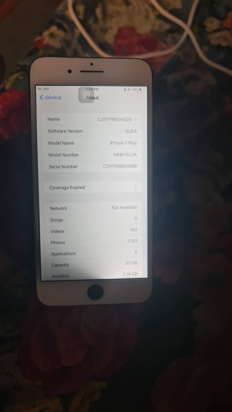 Apple iPhone 7 Plus 0
