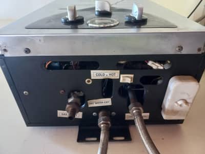 Instant Nasgas LPG Geyser 9L for Sale