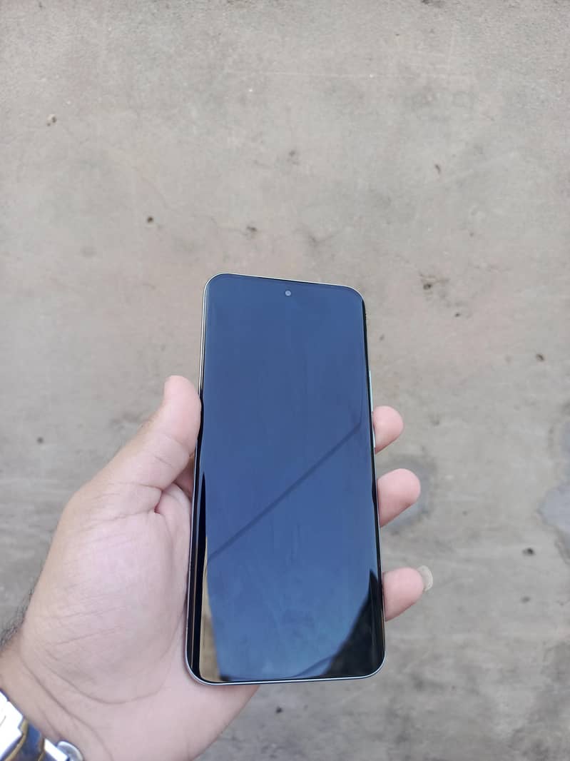 Tecno spark 40 pro plus 3