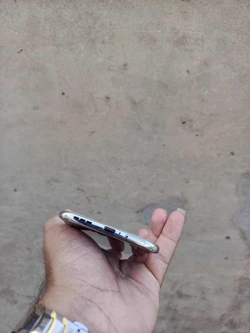 Tecno spark 40 pro plus 5