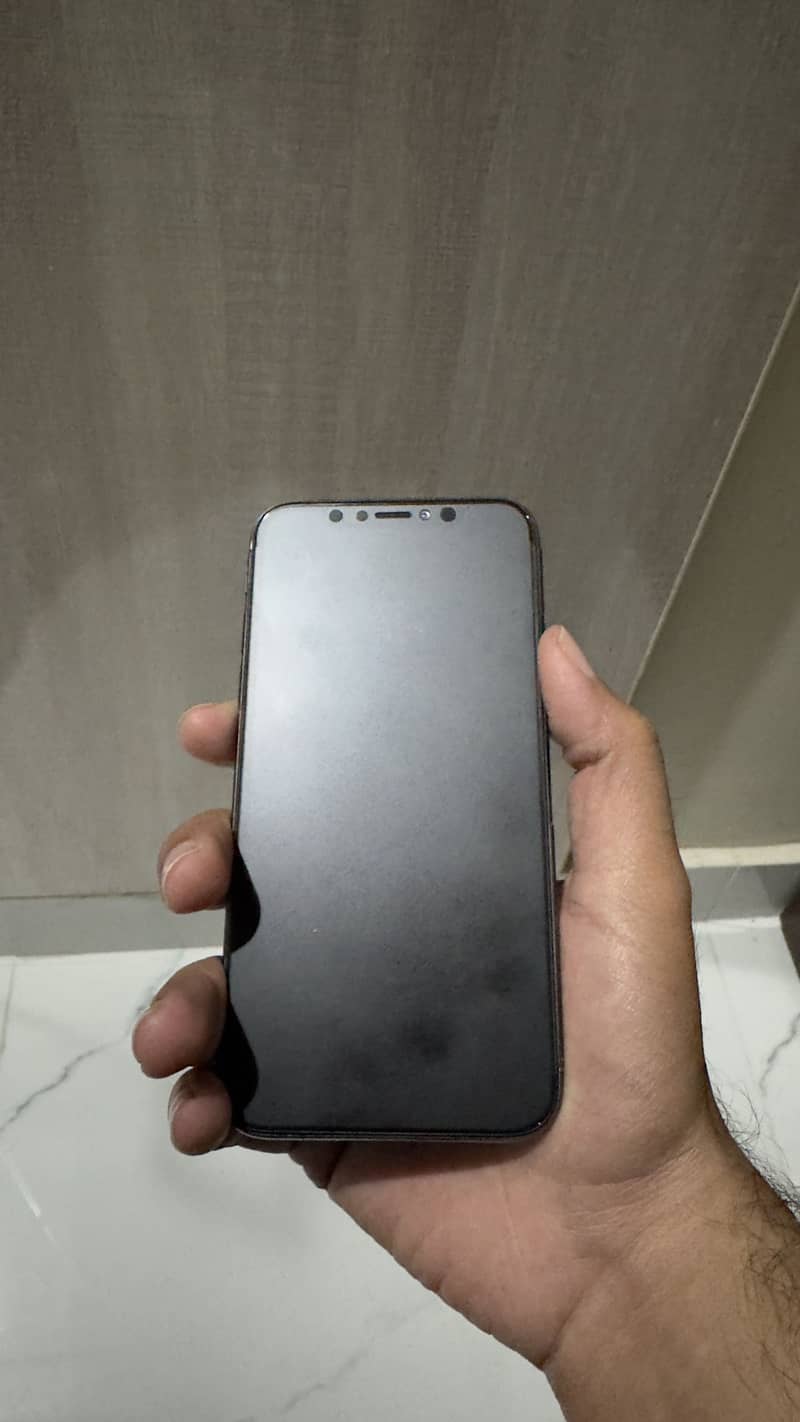 Apple iPhone X 1