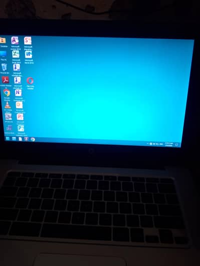HP Chromebook 14 G4 - 4GB RAM 16GB - N3060 6th Gen - With Charger
