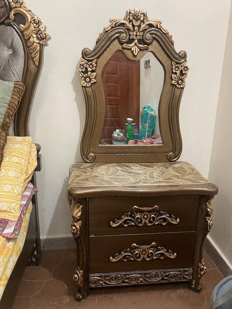 Bed set with dining table six chairs 3